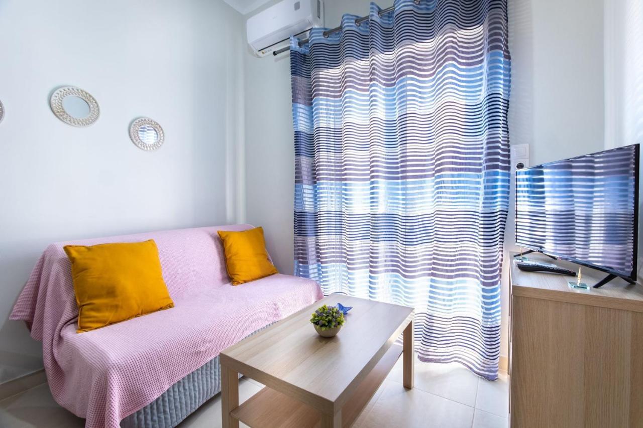 Joyfull Apartment In Pireus Eksteriør bilde